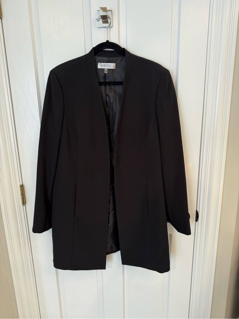 Kasper Black Collarless Open-Front Women's Blazer